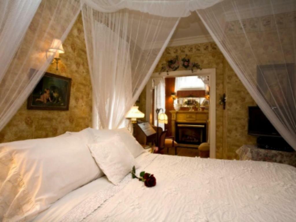 Port City Victorian Inn Muskegon Δωμάτιο φωτογραφία