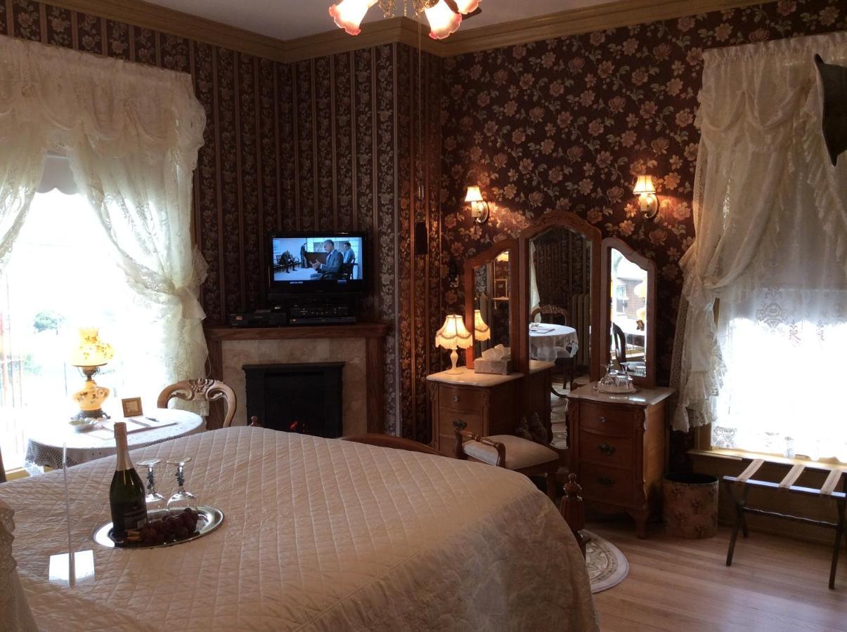 Port City Victorian Inn Muskegon Εξωτερικό φωτογραφία